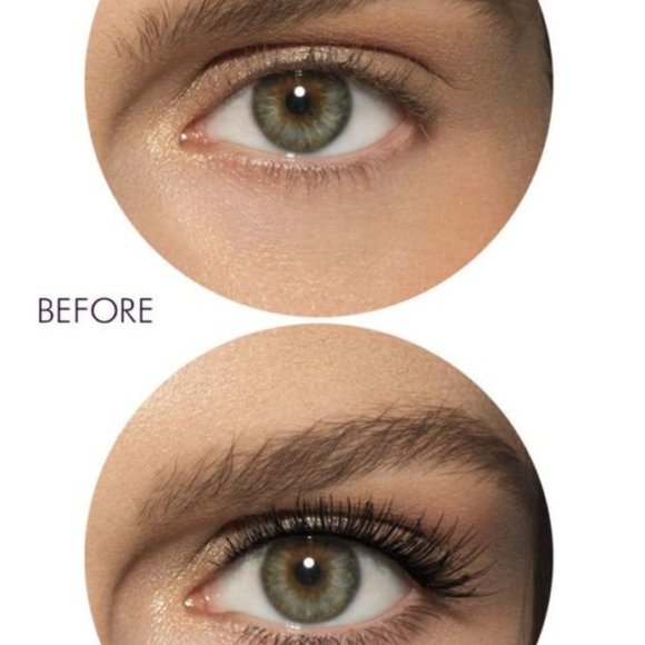 Stila Huge Extreme Lash Mascara - Black - Picture 3 of 3